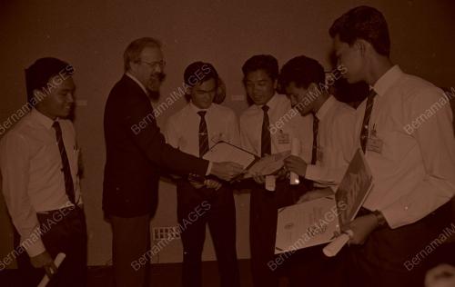 KL02_130690_PELAJAR
