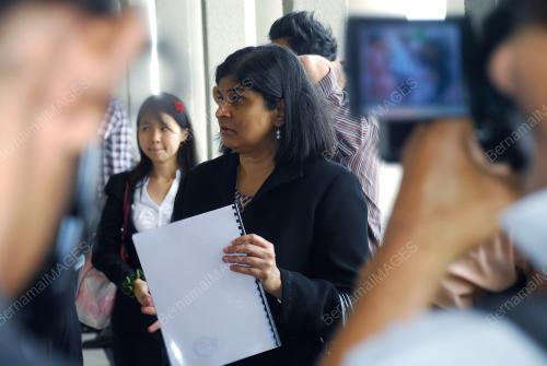 KL02_13062012_AMBIGA