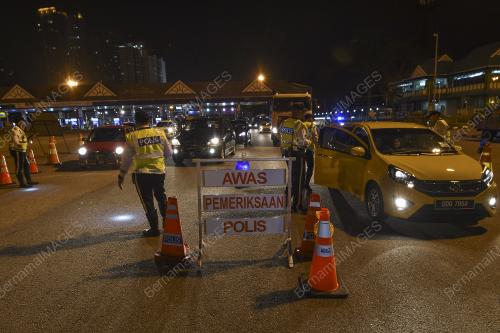 KL02_13062018_PLAZA_TOL_DUTA