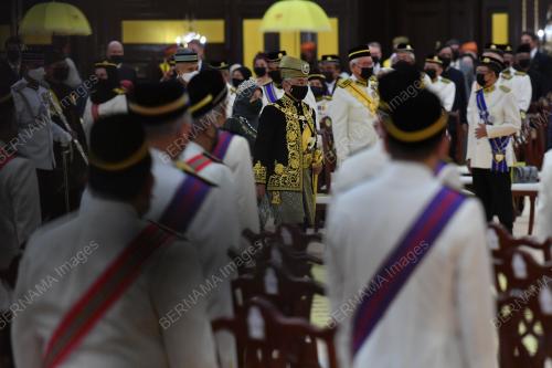 AL-SULTAN ABDULLAH RI'AYATUDDIN AL-MUSTAFA BILLAH SHAH