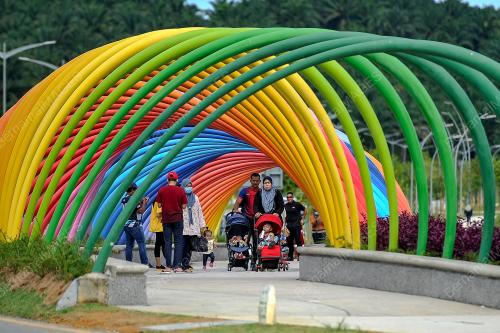 JAMBATAN PELANGI ELMINA