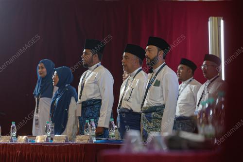 DATUK SERI MUKHRIZ MAHATHIR