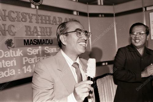 DATUK SERI SANUSI BIN JUNID