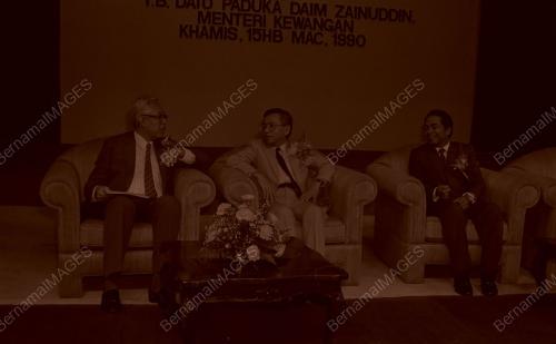 KL02_150390_DAIM