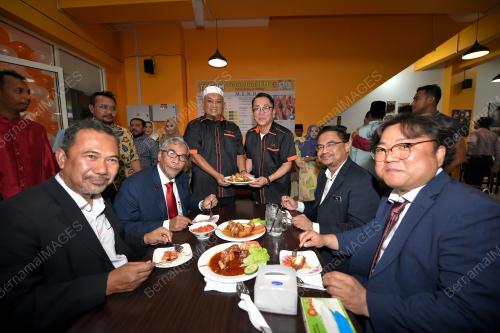 KL02_14062019_RESTORAN_BN201906131942