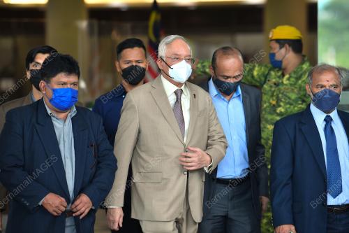 DATUK SERI NAJIB TUN RAZAK