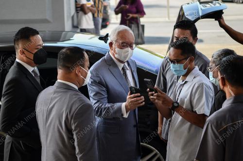 DATUK SERI NAJIB TUN RAZAK