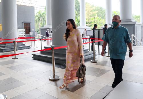 NOORYANA NAJWA NAJIB