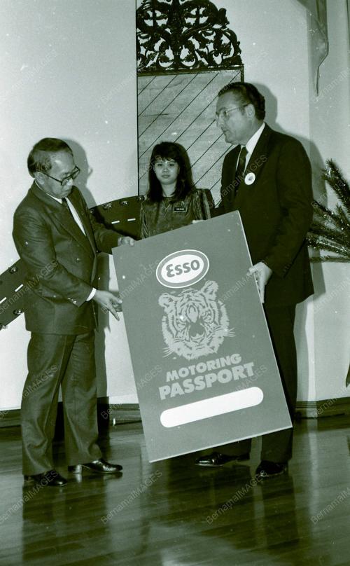 KL02_150190_ESSO