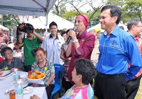 KL02_15012012_SUMBANGAN