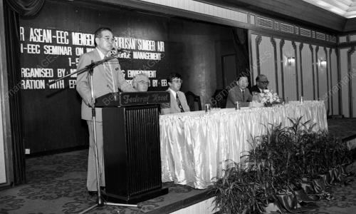 KL02_15012015_ASEAN_EEC