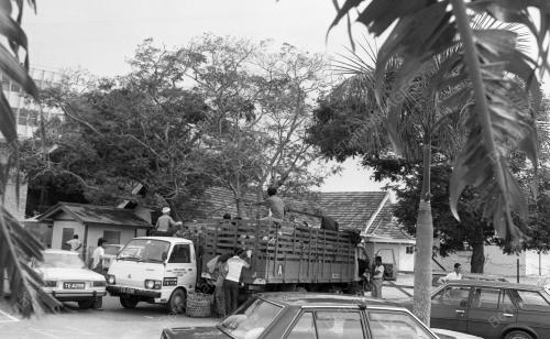 KL02_15012015_MUSIM_DURIAN
