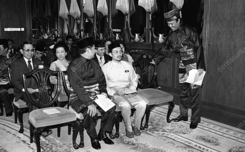 KL02_15012015_PINGAT_KEBESARAN