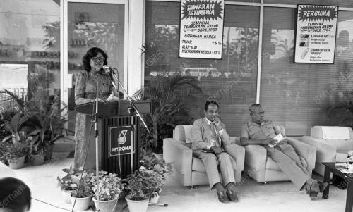 KL02_15012015_RAFIDAH_STESEN_MINYAK