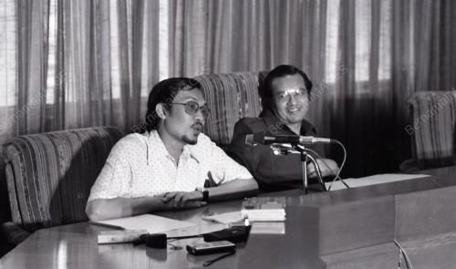 DR. MAHATHIR MOHAMAD