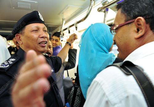 KL02_15032012_MESRA_RAKYAT_2