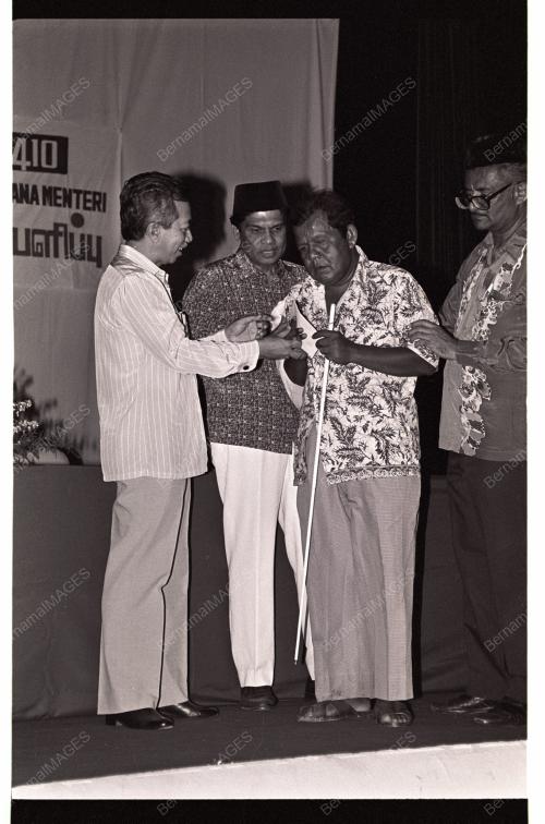 KL02_150490_BANTUANHARIRAYA