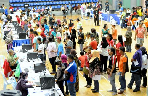 KL02_15052012_STADIUM