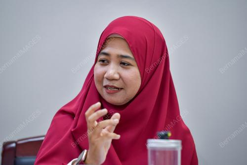 DR NAZATUL SHIMA NAHARUDIN