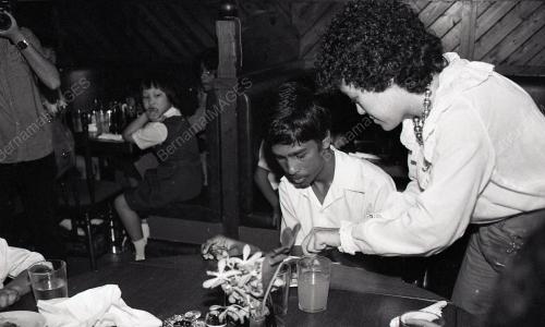OASIS CLUB