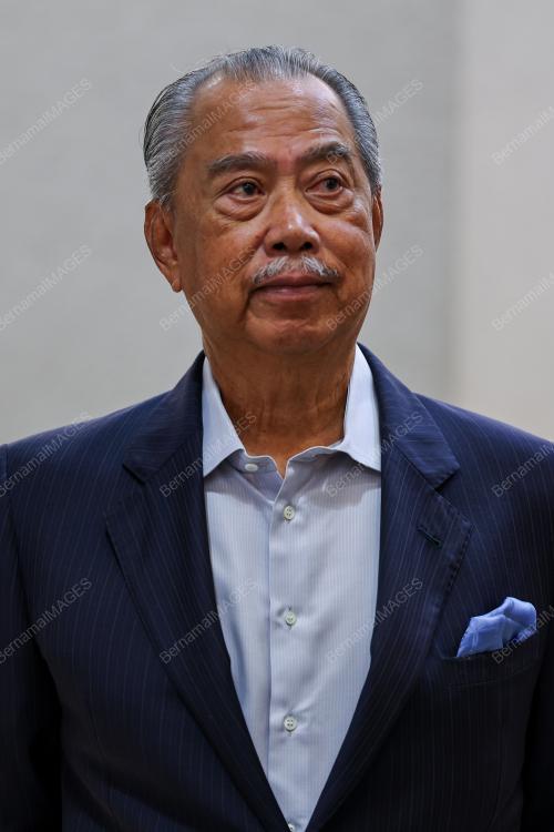 TAN SRI MUHYIDDIN YASSIN
