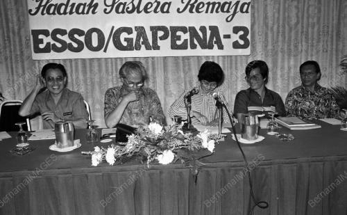KL02_15081984_GAPENA