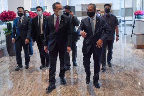 SIDANG KEMUNCAK ASEAN KE-37