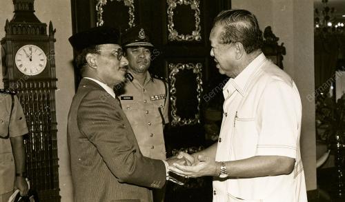 KL02_160190_HANIF_OMAR