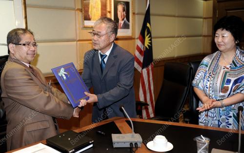 KL02_16012013_PAKAR_JAWI