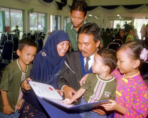 KL02_16022016_PELATIH_TERBAIK