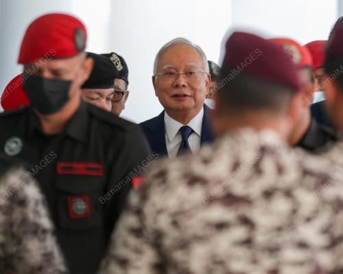 DATUK SERI NAJIB TUN RAZAK
