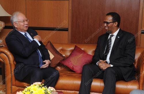 KL02_16032017_PM_SOMALIA
