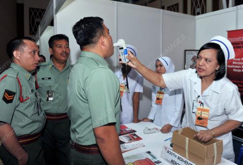 KL02_16072012_MINDEF