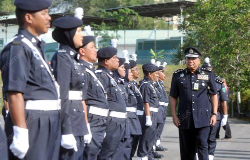 KL02_16102014_POLIS_UIAM