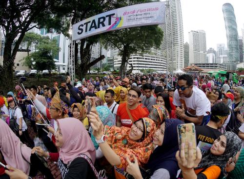 KL02_16102016_BATIK_FUNWALK