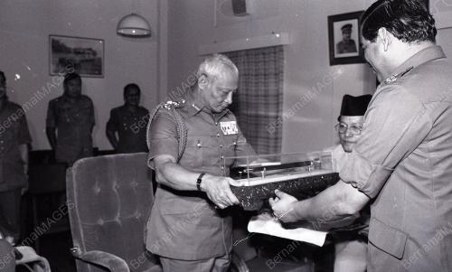 SULTAN AHMAD SHAH AL-MUSTAIN BILLAH