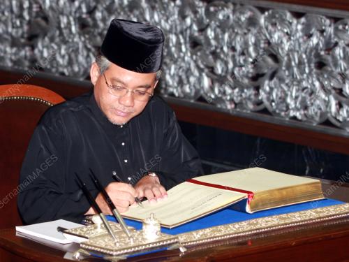 MOHD ABDUL WAHID ENDUT