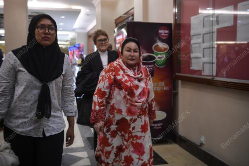 DATIN SERI ROSMAH MANSOR