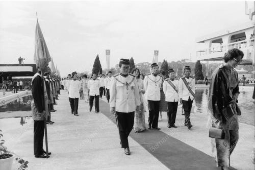 DEWAN RAKYAT/DEWAN NEGARA