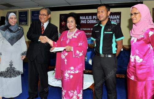 KL02_17042013_ROSMAH_2