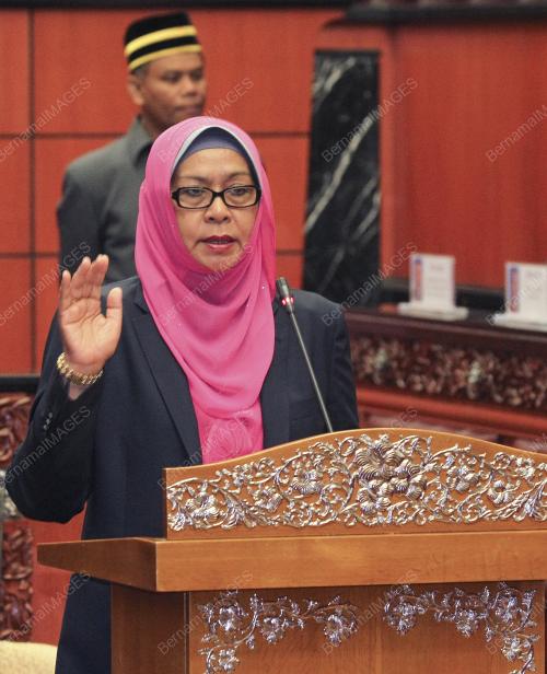 KL02_17042017_PARLIMEN
