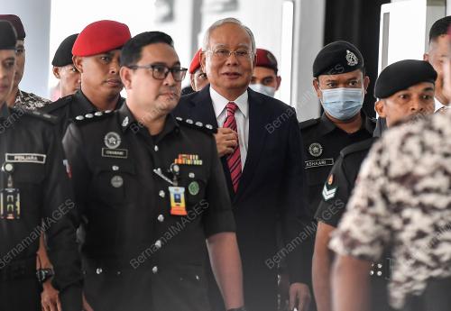 DATUK SERI NAJIB TUN RAZAK