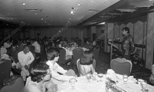 KL02_18022015_MAKAN_MALAM