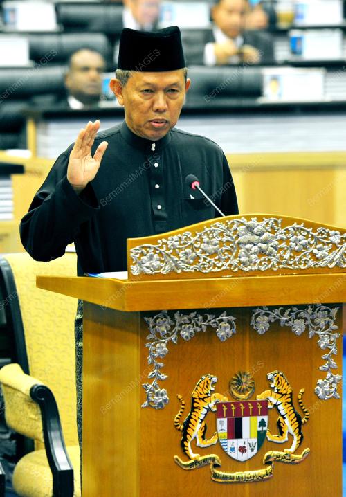 KL02_18052015_PARLIMEN