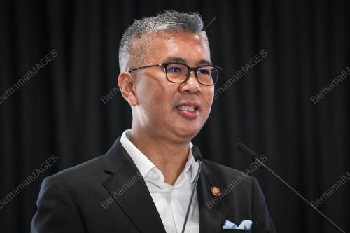 TENGKU DATUK SERI ZAFRUL TENGKU ABDUL AZIZ