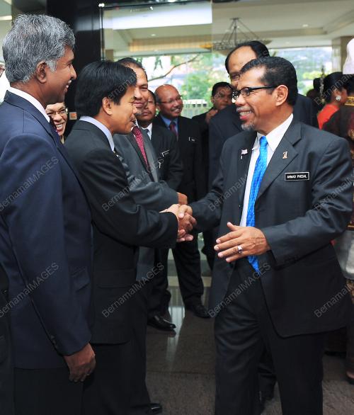 KL02_18072012_DBKL