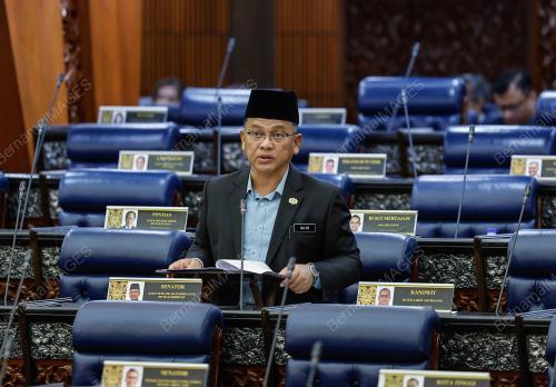 SENATOR DATUK DR MOHD NA'IM MOKHTAR