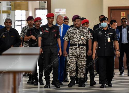 DATUK SERI NAJIB TUN RAZAK