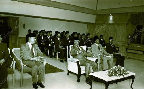 KL02_190390_IPM