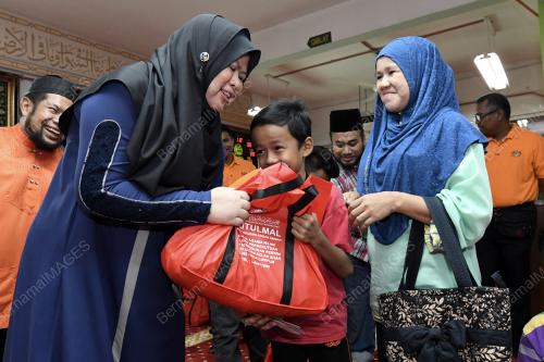 KL02_19052019_SUMBANGAN_BN201905180042
